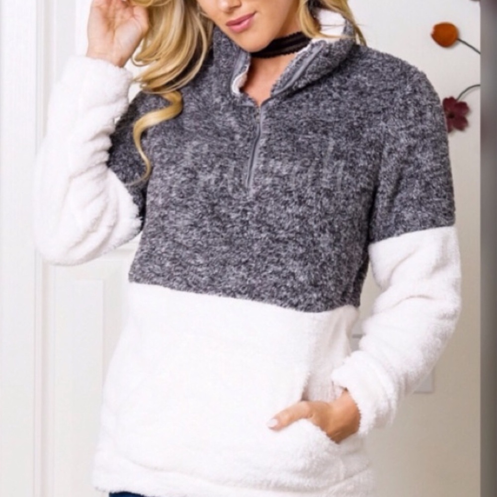 1️⃣LEFT‼️ Gray Sherpa Teddy Pull Over Sweater - Picture 3 of 6